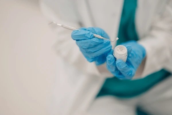 tooth coloured fillings in midtown toronto on